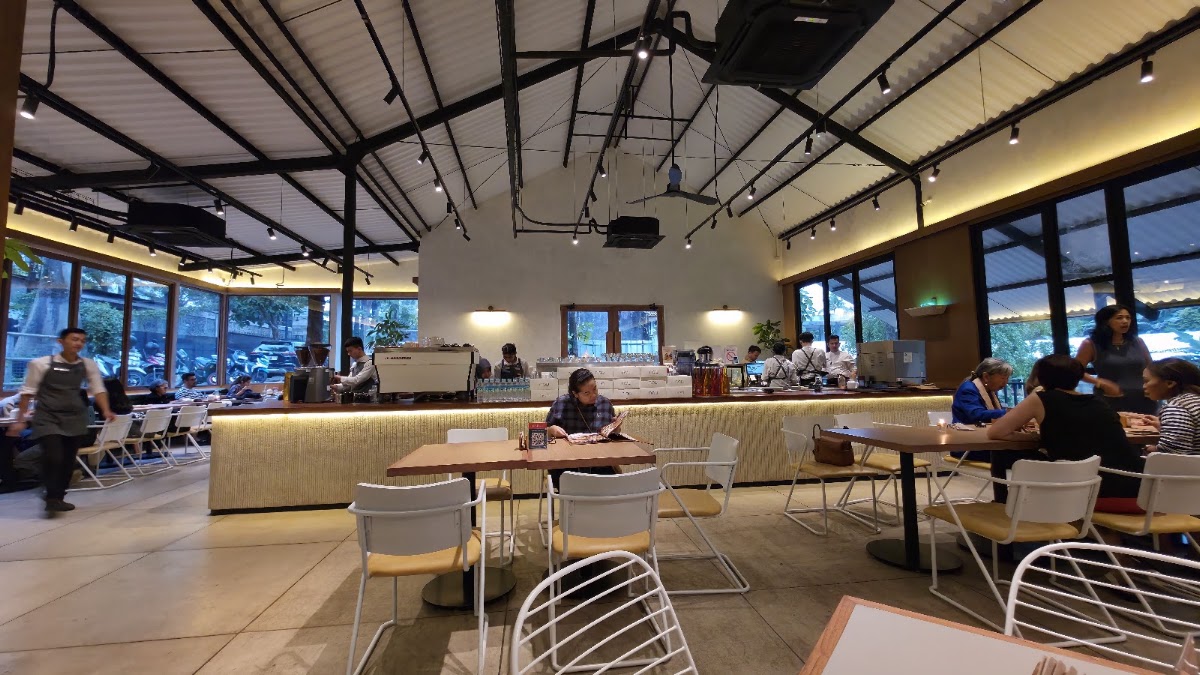 NOB Coffee & Eatery, Barnyard Kemang
