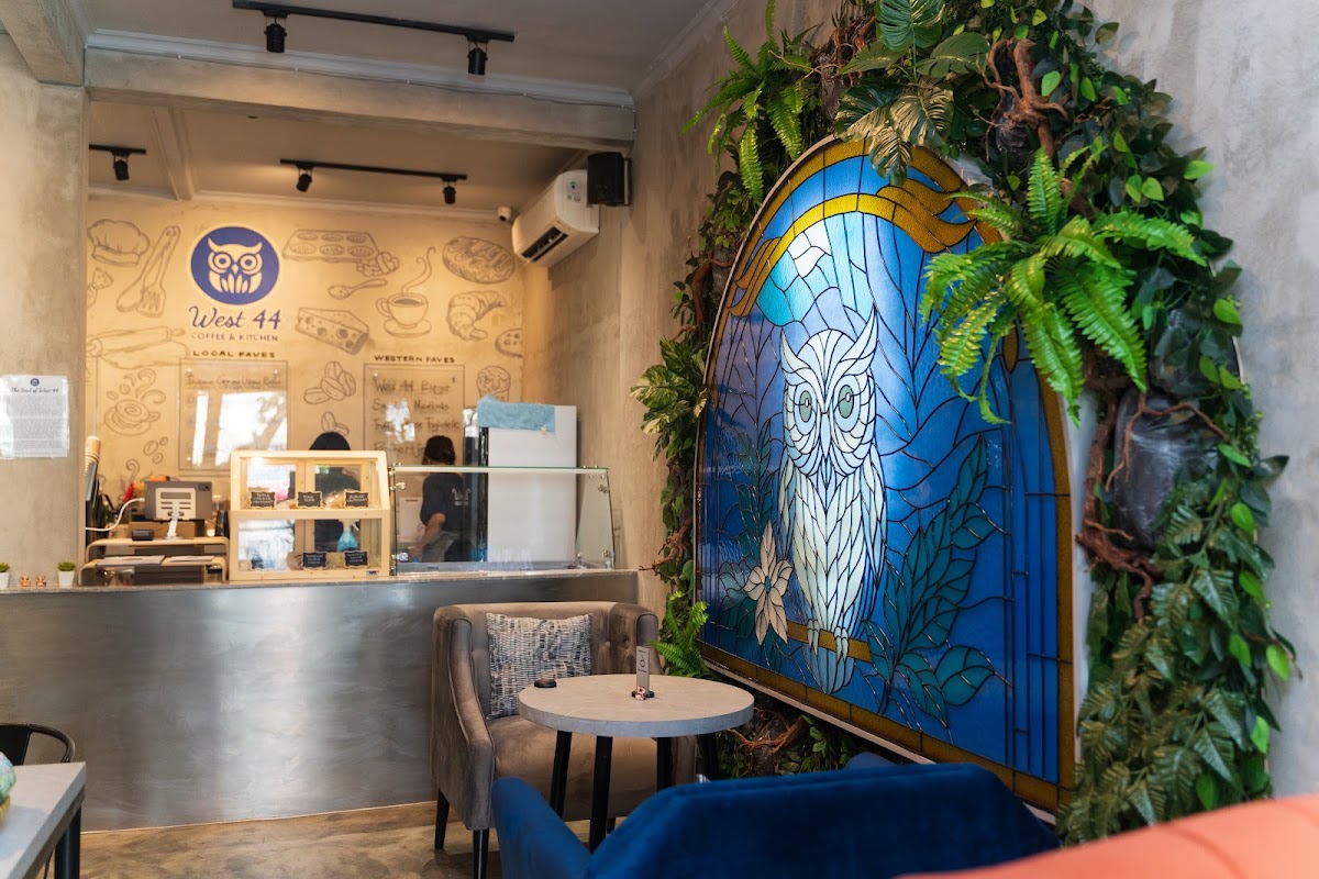 West 44 Coffee & Kitchen