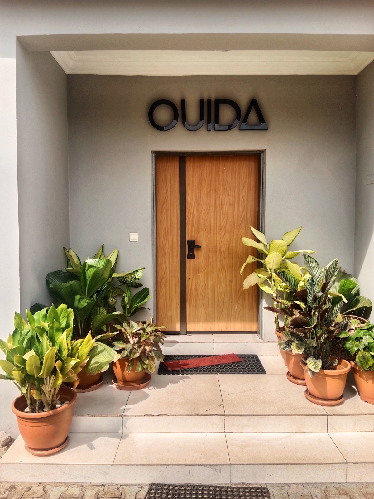 Ouida