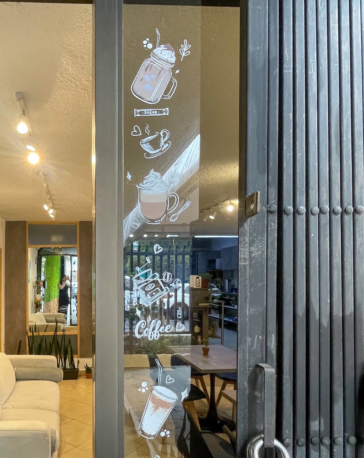 The Patio - Cafetería