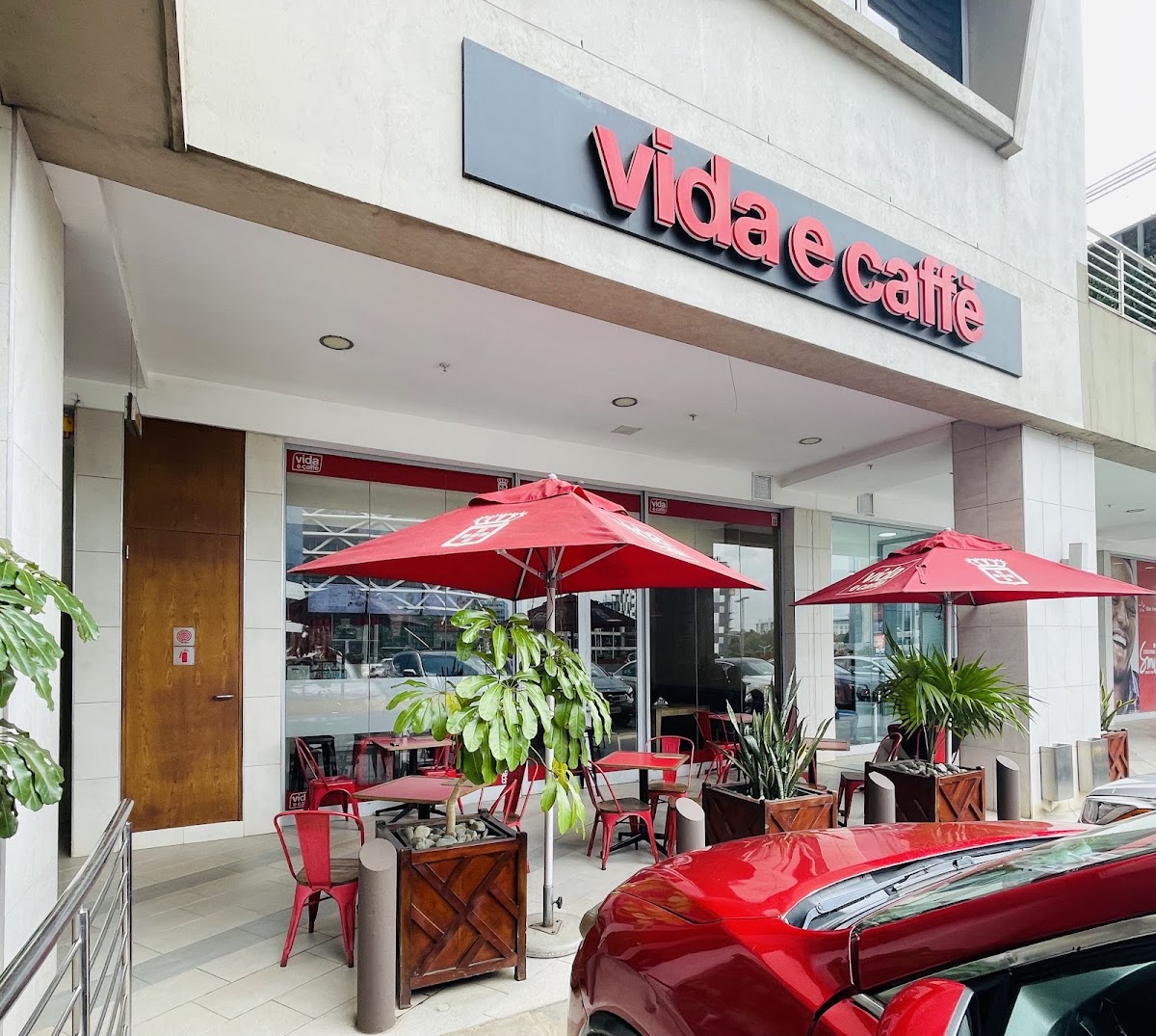 vida e caffè - Stanbic Heights