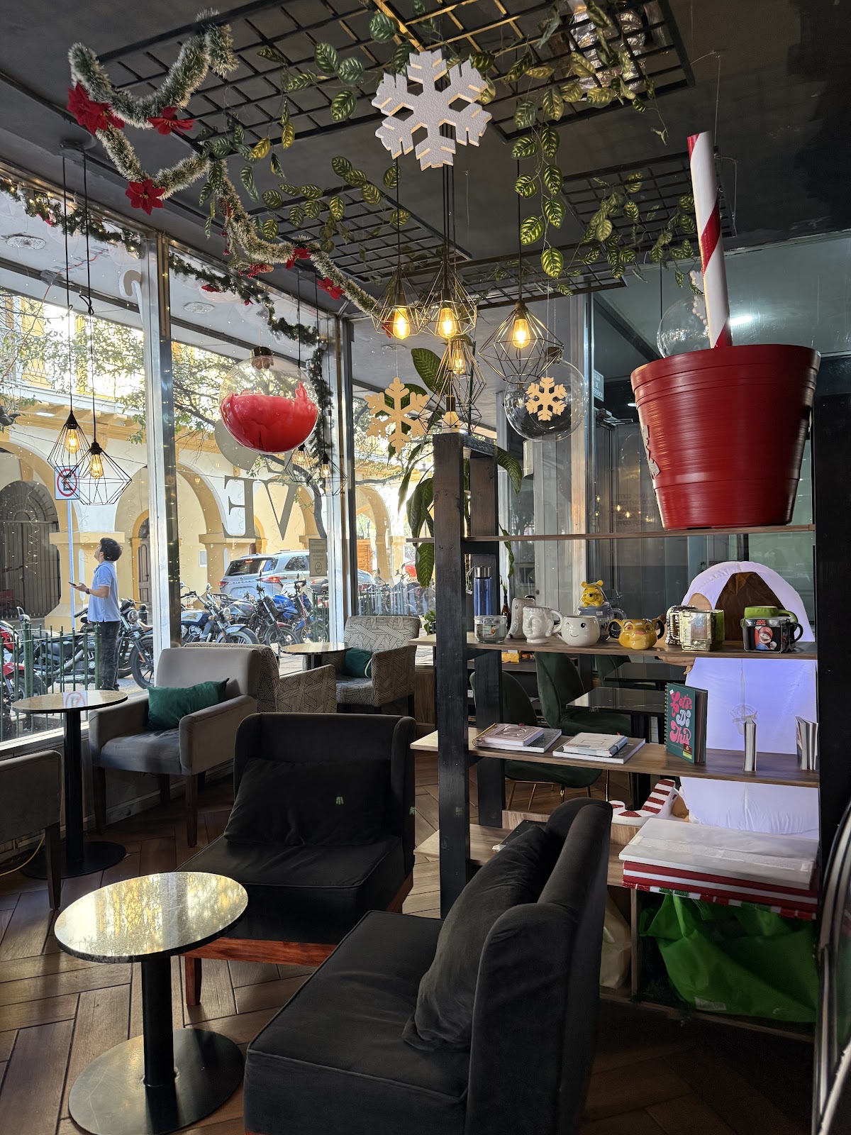 MASHIATO Coffee + Bakery & Fun