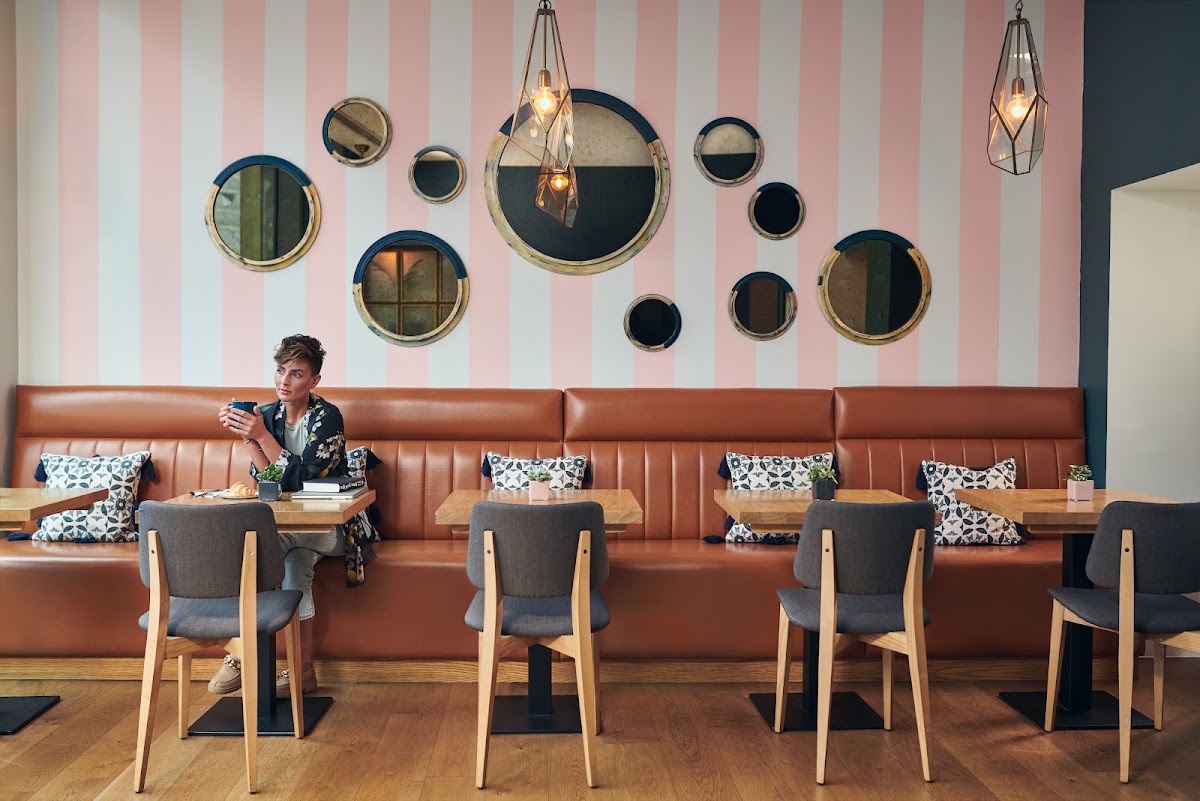 Todd St Café